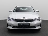 Foto Nummer 2: BMW 330e